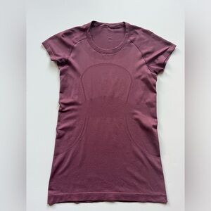 lululemon athletica Short Sleeve Tee in Plum